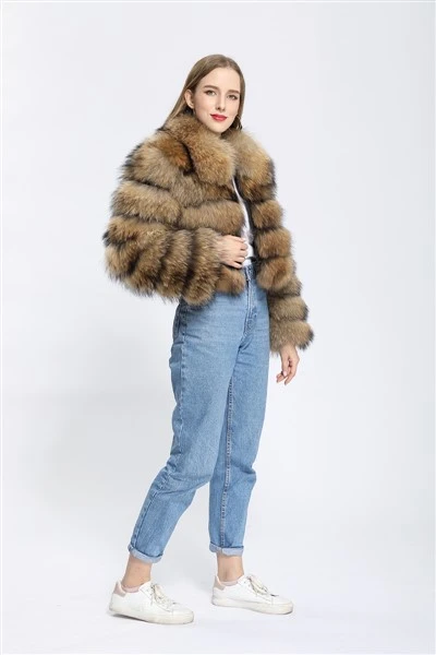 Manteau en fourrure de raton laveur